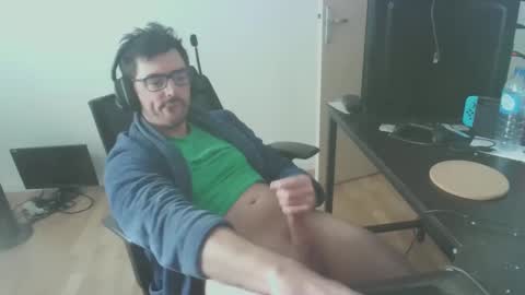 romainb72 online show from 01-09-25, 03:01