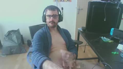 romainb72 online show from 03-04-25, 11:51