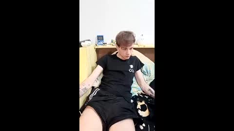 Snapshot of romalynn chatting on 03-28-26, 07:46 Humble Boy online show from 03-28-26, 07:46