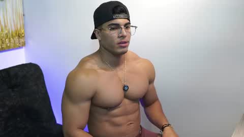 romano_kentt12 online show from 06-22-26, 03:36