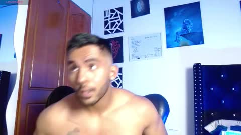 Roman online show from 03-21-26, 07:17