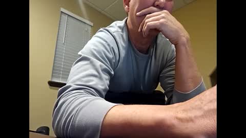 romanteeks online show from 12-08-24, 01:13