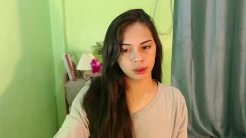 Snapshot of romantic_kath chatting on 02-12-25, 06:19 KATH online show from 02-12-25, 06:19