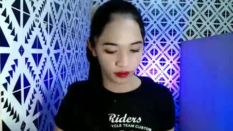 Snapshot of romanticslutxxx chatting on 02-13-25, 07:42 empress online show from 02-13-25, 07:42