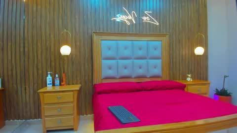 Snapshot of romeo__bossi chatting on 03-30-26, 11:22 Romeo Bossi online show from 03-30-26, 11:22