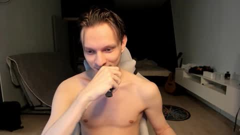 Romeo online show from 02-06-26, 02:20