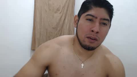 Snapshot of romeo_myroom chatting on 12-01-24, 04:51 Romeos Room online show from 12-01-24, 04:51