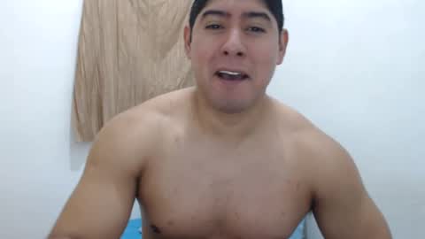 Snapshot of romeo_myroom chatting on 10-12-25, 04:50 Romeos Room online show from 10-12-25, 04:50