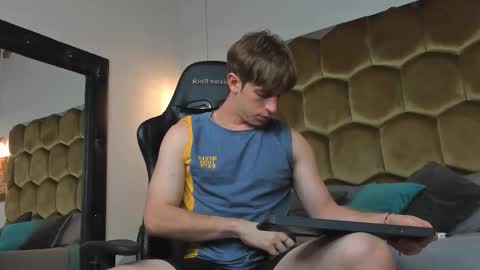 Romeo Ricci online show from 02-01-26, 02:43