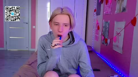 Ron online show from 04-15-26, 04:52