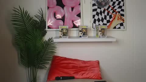 Roni online show from 01-17-25, 02:39