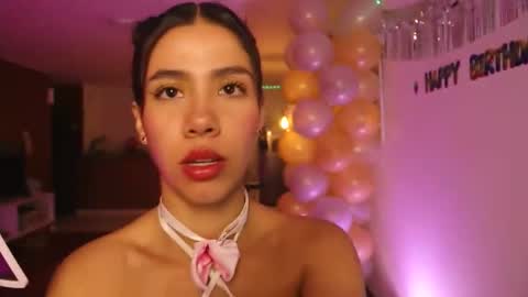 Snapshot of ronieeplay chatting on 04-08-26, 03:39 Roni online show from 04-08-26, 03:39