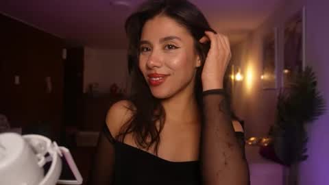 Snapshot of ronieeplay chatting on 04-18-26, 02:59 Roni online show from 04-18-26, 02:59