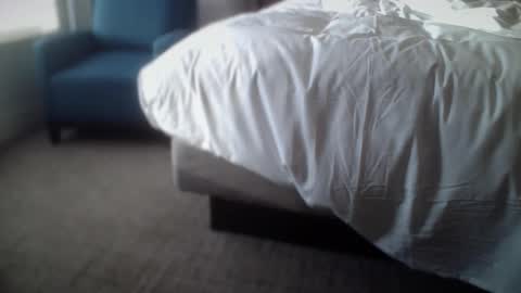 Snapshot of ronin098 chatting on 10-10-25, 02:49 ronin098 online show from 10-10-25, 02:49