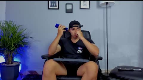 RonnieCanford online show from 02-03-26, 02:21