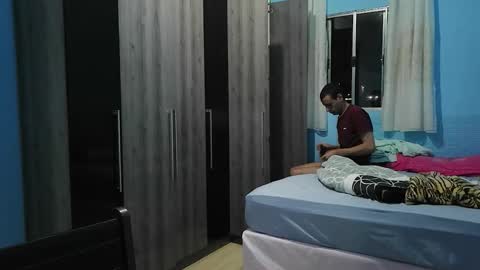 ronny online show from 12-18-25, 12:49