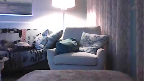 ronvlv online show from 07-06-26, 03:14