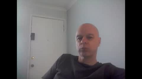 Snapshot of rooboy55 chatting on 04-04-26, 05:38 rooboy55 online show from 04-04-26, 05:38