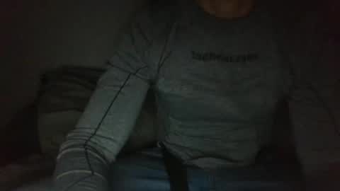 Snapshot of rooney888888 chatting on 01-25-25, 05:07 rooney888888 online show from 01-25-25, 05:07