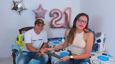 Snapshot of rooxxyy_ chatting on 01-11-25, 12:12 online show from 01-11-25, 12:12