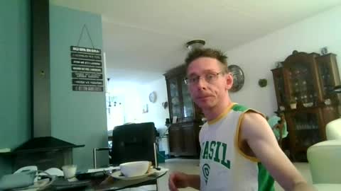 Snapshot of rororober chatting on 08-02-26, 12:47 rororober online show from 08-02-26, 12:47