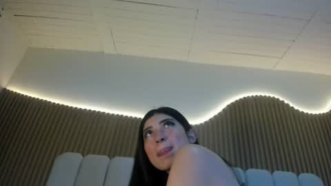 Snapshot of rosa_aura chatting on 06-23-26, 02:31 rosa_aura online show from 06-23-26, 02:31