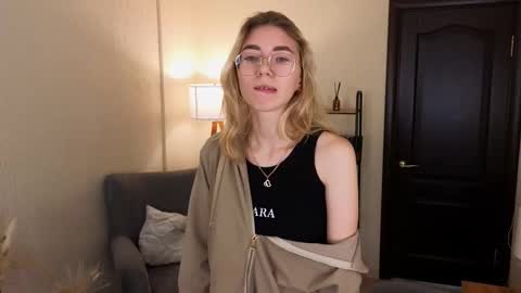 Emma online show from 10-08-25, 08:01