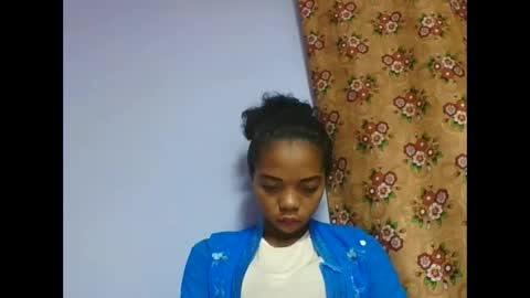 rosah225127 online show from 05-01-26, 05:12