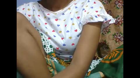 rosah225127 online show from 05-17-26, 03:37