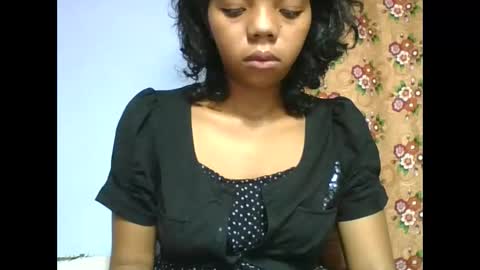rosah225127 online show from 05-21-26, 06:04