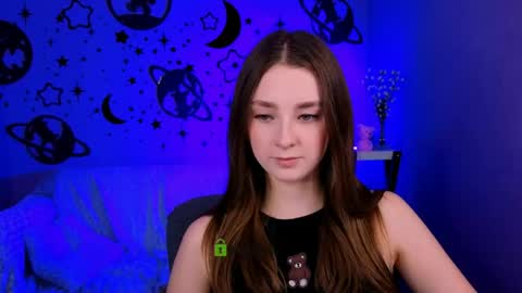 Snapshot of rosalie_swan3 chatting on 05-26-26, 07:10 Black Swan online show from 05-26-26, 07:10