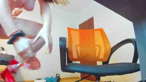 rosalina1690 online show from 12-15-24, 07:42