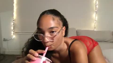 Rosalina online show from 10-03-25, 05:37