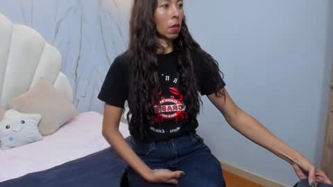 Rosalinda online show from 12-30-24, 03:35