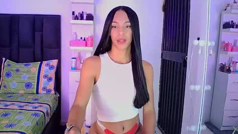 Snapshot of rosalindasexy chatting on 12-04-24, 11:57 Rosalinda online show from 12-04-24, 11:57