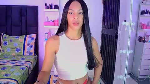 Snapshot of rosalindasexy chatting on 12-05-24, 03:04 Rosalinda online show from 12-05-24, 03:04