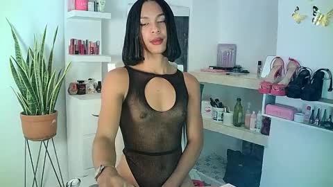 Snapshot of rosalindasexy chatting on 03-06-25, 09:36 Rosalinda online show from 03-06-25, 09:36