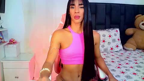 Snapshot of rosalindasexy chatting on 03-16-26, 04:40 Rosalinda online show from 03-16-26, 04:40