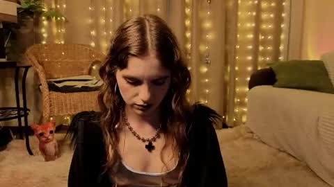 Kylie online show from 06-27-26, 08:03