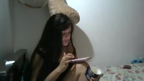 Snapshot of rose_077 chatting on 06-06-26, 03:33 Rose online show from 06-06-26, 03:33