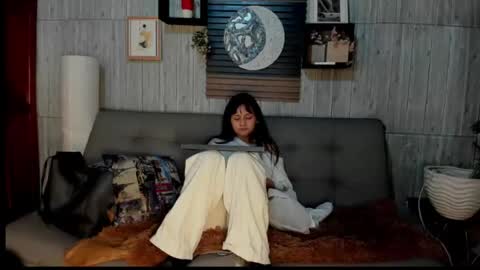 Snapshot of rose_077 chatting on 07-01-26, 02:40 Rose online show from 07-01-26, 02:40