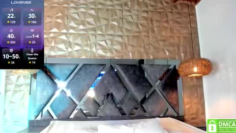 Rose online show from 12-21-25, 04:41