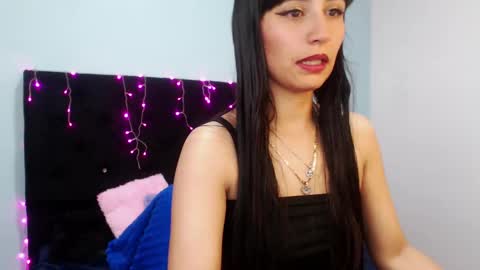 Rose online show from 02-18-25, 03:42