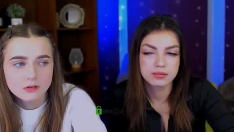 rose online show from 12-23-25, 06:11