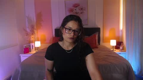 Rose  online show from 06-14-26, 01:35