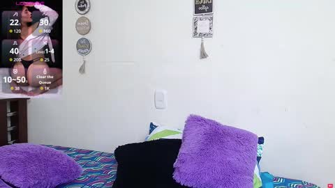 rose_towers4 online show from 11-15-25, 08:38