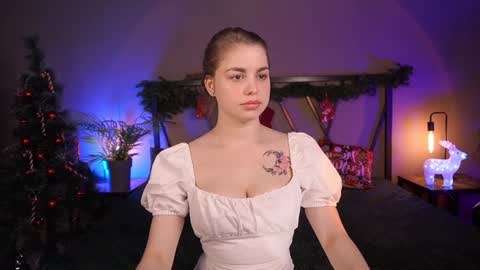 Snapshot of roseallan chatting on 01-05-25, 04:58 Rose online show from 01-05-25, 04:58