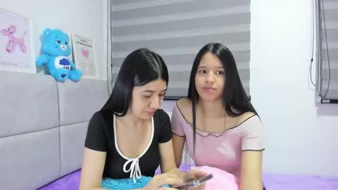 Rose y Miah online show from 09-19-25, 05:42