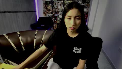 Snapshot of roseandviktor23 chatting on 10-15-25, 11:38 Rose Sins and Don Viktor online show from 10-15-25, 11:38