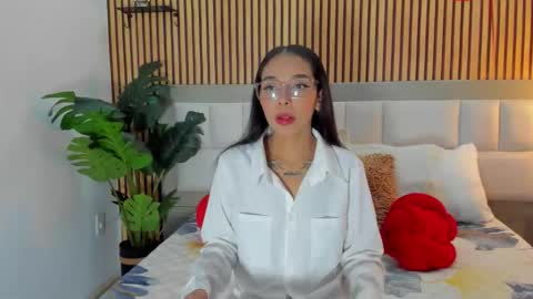 roseaurora online show from 02-16-26, 12:34